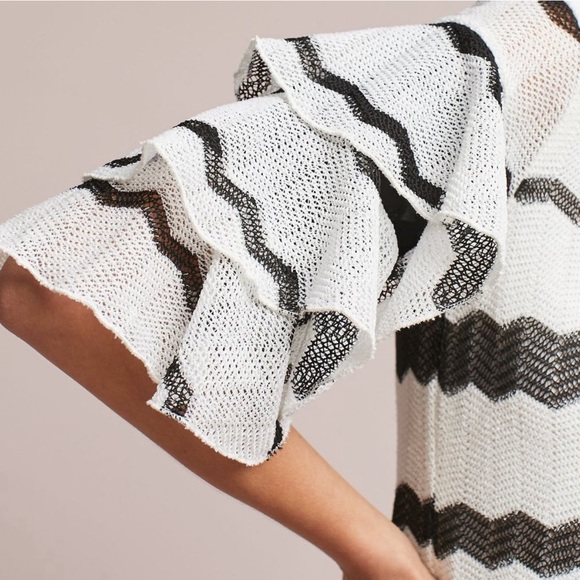 Eva Franco Ruffled Blouse - Picture 3 of 9